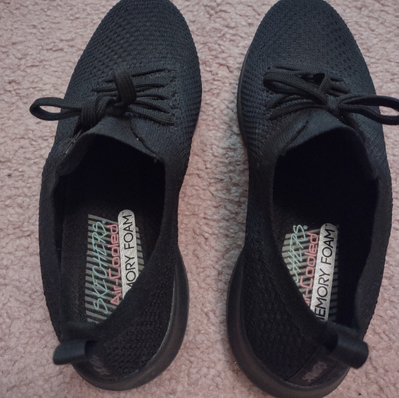 Skechers Memory Foam Shoes - Picture 11 of 11